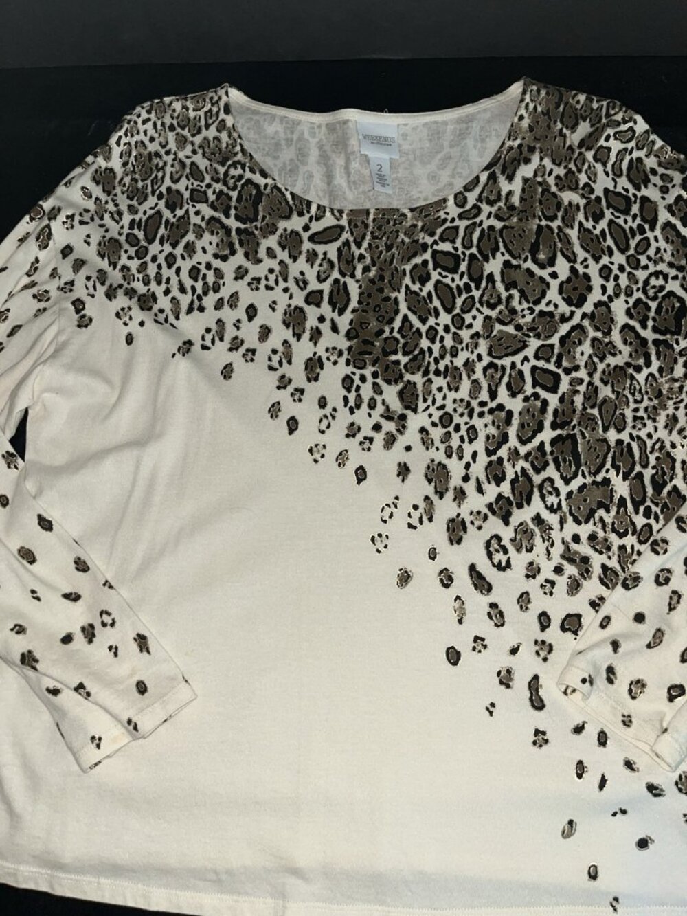 Chico’s Weekends Women’s Cream Leopard Print Top Size 2 Large Metallic Gold
